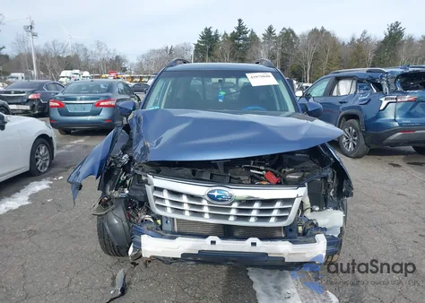 2011 Subaru Forester 2.5X Premium z USA, uszkodzony, nr VIN JF2SHADC9BH764267